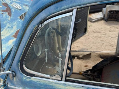 65-77 Super Beetle Driver Left Front Vent Window Small Door Glass With Frame Oem