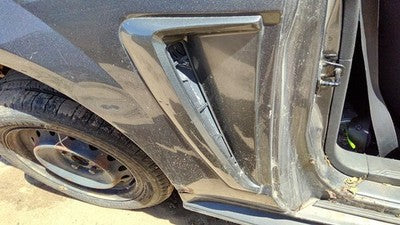 03 Mustang Passenger Right Rear Moulding On Quarter Panel Oem Shadow Gray Cx