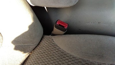 1997 Ford Expedition Passenger Right Front Seat Belt Buckle Receiver Oem Gray F2