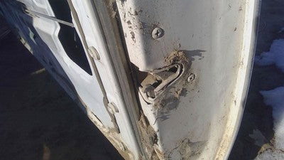 1978 Buick Regal Passenger Right Front Door Latch With Rods/Cables Oem