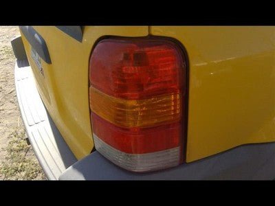 2001-2007 Ford Escape Passenger Right Tail Light Brake Lamp Oem 6L8z13404da