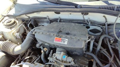 2000 01 Legacy Outback Complete Air Intake Filter Box Housing With Tube Oem 2.5L
