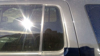 02-10 Mountaineer Driver Left Rear Vent Window Back Door Glass With Frame