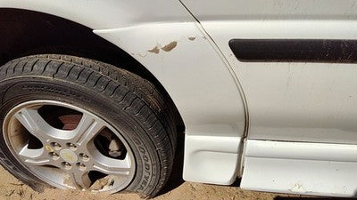 2007 Chevy Uplander Passenger Right Rear Moulding On Quarter Panel Oem White 50U