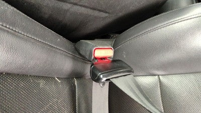2016 17 Hyundai Tucson Driver Left Front Seat Belt Buckle Receiver Oem Black Try