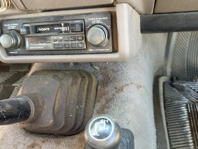 1989-1995 Isuzu Pup Trim Bezel Around Radio Surround Dash Panel Oem Gray