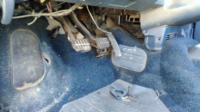 1995 Nissan Pathfinder Complete Clutch And Brake Pedal Assembly Oem