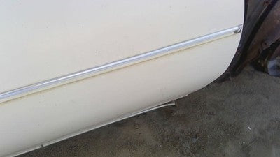 1978 Buick Regal Passenger Right Front Moulding From Door Oem Trim Strip White