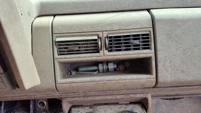 1992-1994 Chevy Silverado 1500 Center Dash Heater Vent Assembly Oem Ac Tan
