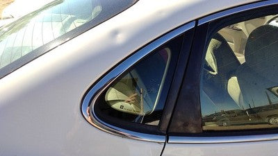 2005-2009 Buick Lacrosse Passenger Right Rear Quarter Glass Back Side Window Oem
