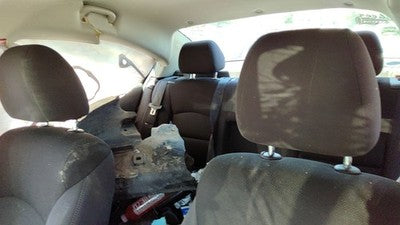 2011-2016 Chevy Cruze Pair Of Headrests Oem Left Right Set Seat 95972782