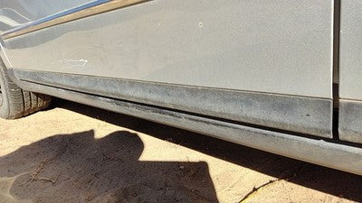 2006-2010 Vw Passat Driver Left Lower Front Moulding From Door Oem Trim Strip