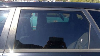 2011-2015 Kia Sorento Driver Left Rear Side Window Door Glass Oem Back