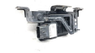 2016-2018 Hyundai Tucson Distance Radar Sensor Module Front Bumper Radar Unit