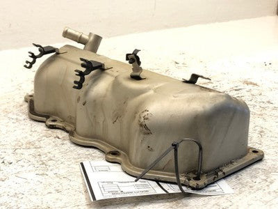 1993 Nissan Pathfinder Driver Left Valve cover OEM 3.0L