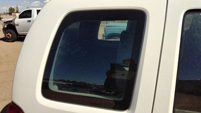 2002-2007 Jeep Liberty Passenger Right Rear Quarter Glass Back Side Window Oem