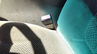 2001-2002 Ford Expedition Driver Left Front Seat Belt Buckle Receiver Oem Tan Fh