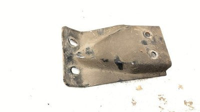 1999 Ford F250 Super Duty Transmission Crossmember Mount Bracket 2Wd 5.4L At 4X2