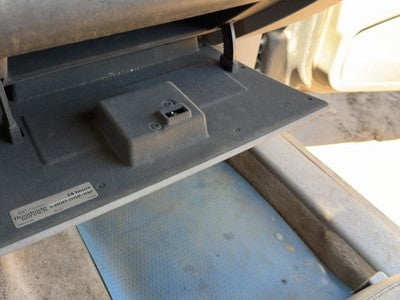 2004-2006 Cadillac Srx Glove Box Assembly Complete Door With Latch Oem Gray 132