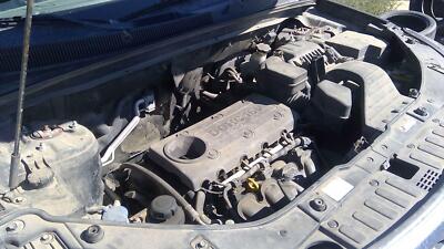 2011-2013 Kia Sorento Complete Cylinder Head Off Of Good Running Engine 2.4l Oem