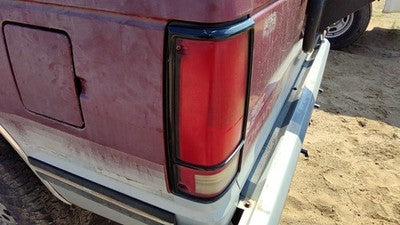 1983-1994 S10 Blazer Driver Left Tail Light Oem Brake Lamp Rear 919679