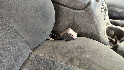 2002-2003 Jeep Liberty Passenger Right Front Seat Belt Buckle Receiver Gray M5dv