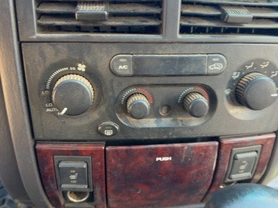 99-01 Grand Cherokee Temperature Control Module In Dash Heater Ac Head Unit Oem
