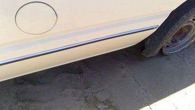 1993 Ford Van E150 Driver Left Rear Moulding On Quarter Panel Oem