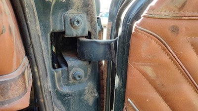 1984-1991 Jeep Grand Wagoneer Passenger Right Upper Lower Door Hinge Pair Set