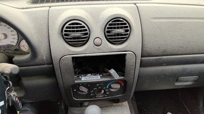 2002 Jeep Liberty Trim Bezel Around Radio Surround Dash Panel Oem Gray M5dv