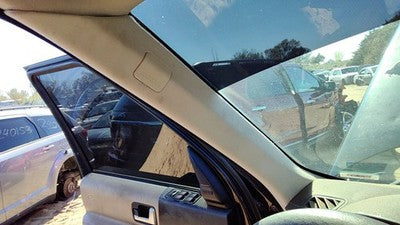 2006 Land Rover Lr3 Driver Left A Pillar Trim Windshield Post Panel Oem Tan