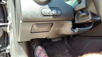 09-10 G6 Gxp Coupe Lower Dash Under Column Knee Bolster Trim Panel Ebony 193