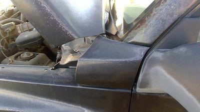 1996 Geo Tracker Driver Left Upper Moulding From Fender Oem Trim Strip Black
