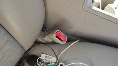 2005-2011 Cadillac Sts Passenger Right Front Seat Belt Buckle Receiver Gray 132