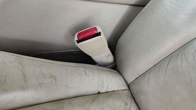 1998-04 Cadillac Seville Driver Left Front Seat Belt Buckle Receiver Oem Tan 503