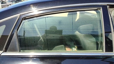 2013-2019 Nissan Sentra Passenger Right Rear Side Window Door Glass Oem Back