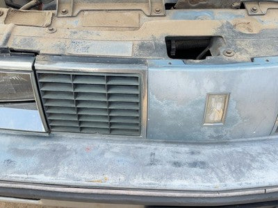 1986 Olds 88 Front Grille Assembly Oem Blue 25528288