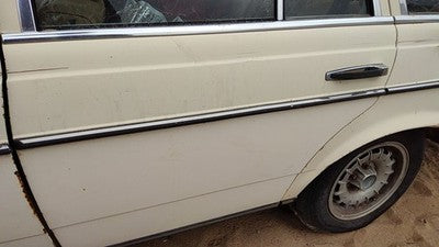 1980 Mercedes 300Td Driver Left Rear Upper Moulding From Door Back Trim Strip