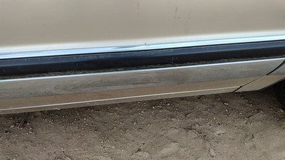 1994 Buick Park Ave Passenger Right Front Moulding From Door Oem Trim Strip Gold