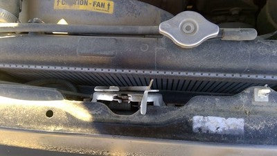 1996 1997 1998 Geo Tracker Hood Latch Assembly With Bracket Oem