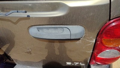 2004-2007 Jeep Liberty Driver Left Rear Outside Door Handle Oem Back 05102498Aa