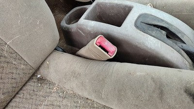 1997 Ford Escort Passenger Right Front Seat Belt Buckle Receiver Oem Tan
