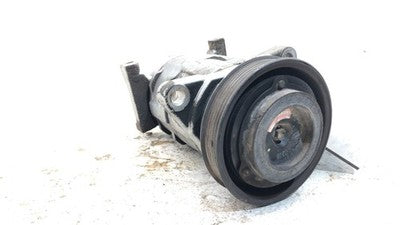 2001 02 Grand Caravan Ac Compressor Air Conditioner Pump Assembly Oem 3.3L