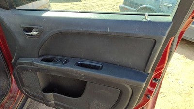 09 10 Journey Passenger Right Front Inside Door Trim Panel W Switches Dark Slate