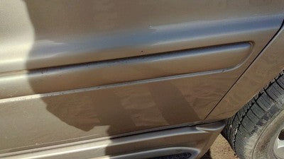 2005 Mercedes Ml350 Driver Left Rear Moulding From Door Oem Back Trim Strip Gold