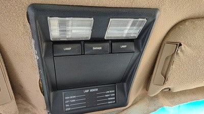 1992 Buick Park Ave Ultra Center Overhead Console Dome Light Map Lamp Cubby Tan