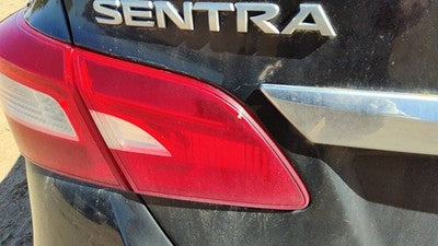 2016-2019 Nissan Sentra Driver Left Inner Tail Light Brake Lamp Oem Rear