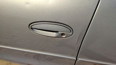 1998-02 Oldsmobile Intrigue Driver Left Front Outside Door Handle Oem Silver 17U