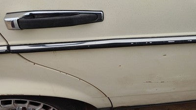 80 Mercedes 300Td Passenger Right Rear Upper Moulding From Door Back Trim Strip