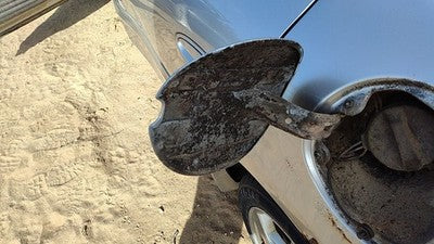 2000-2005 Pontiac Bonneville Fuel Tank Door With Hinge Gas Lid Filler Silver 67U